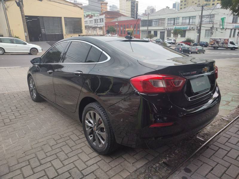CHEVROLET - CRUZE - 2017/2017 - Preta - R$ 89.900,00