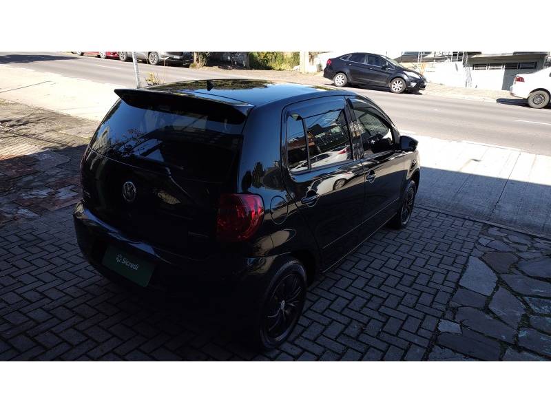 VOLKSWAGEN - FOX - 2014/2014 - Preta - R$ 35.900,00