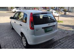 FORD - FIESTA - 2010/2011 - Branca - R$ 29.900,00