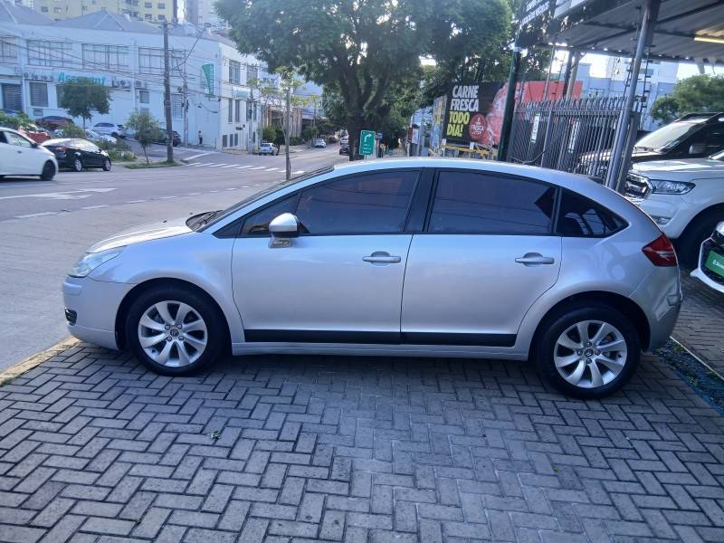 CITROËN - C4 - 2012/2012 - Prata - R$ 30.900,00