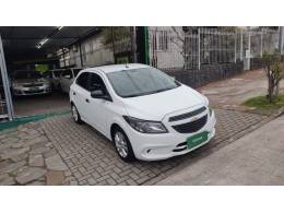CHEVROLET - ONIX - 2018/2019 - Branca - R$ 52.900,00