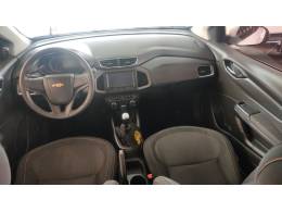 CHEVROLET - ONIX - 2015/2015 - Branca - R$ 49.900,00