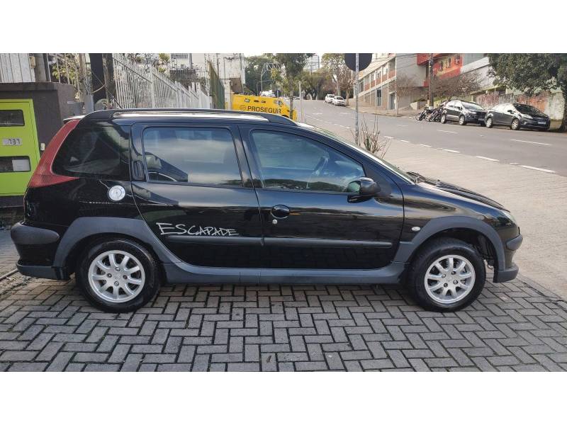 PEUGEOT - 206 - 2007/2008 - Preta - R$ 20.900,00