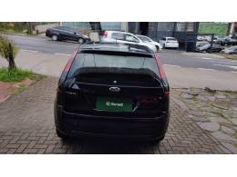 FORD - FIESTA - 2013/2014 - Preta - R$ 36.900,00