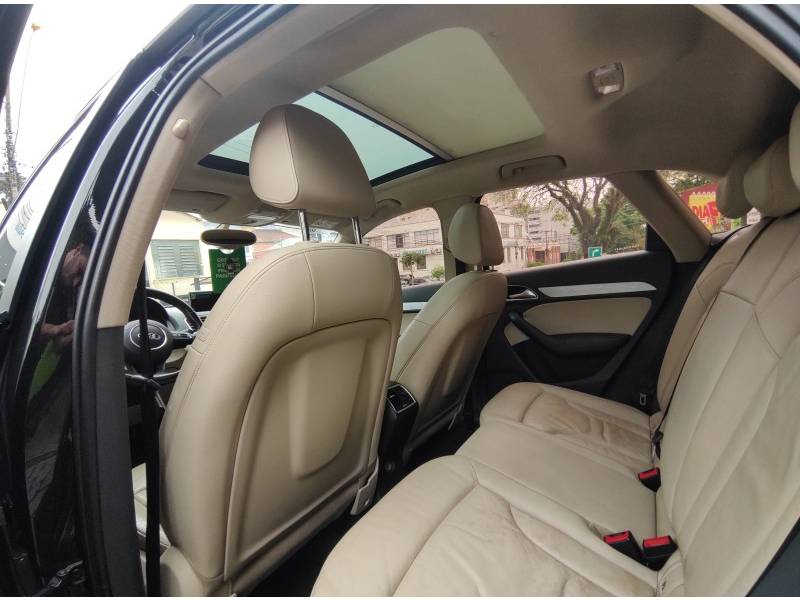 AUDI - Q3 - 2016/2016 - Preta - R$ 98.900,00