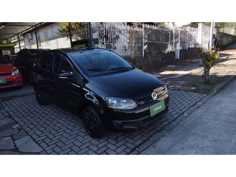 VOLKSWAGEN - FOX - 2014/2014 - Preta - R$ 35.900,00