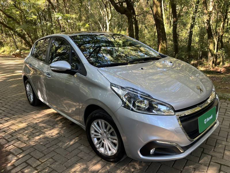 PEUGEOT - 208 - 2017/2017 - Prata - R$ 56.900,00
