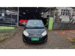 FORD - FIESTA - 2013/2014 - Preta - R$ 36.900,00