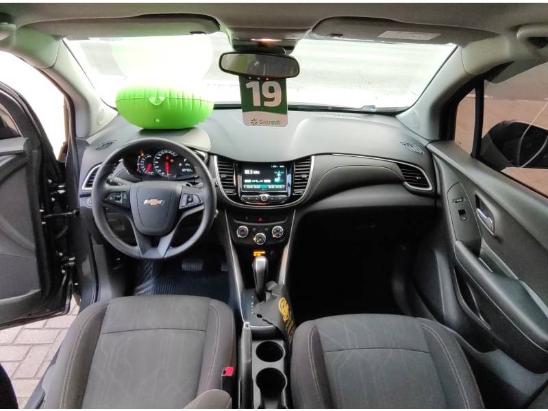 CHEVROLET - TRACKER - 2019/2019 - Cinza - R$ 86.900,00