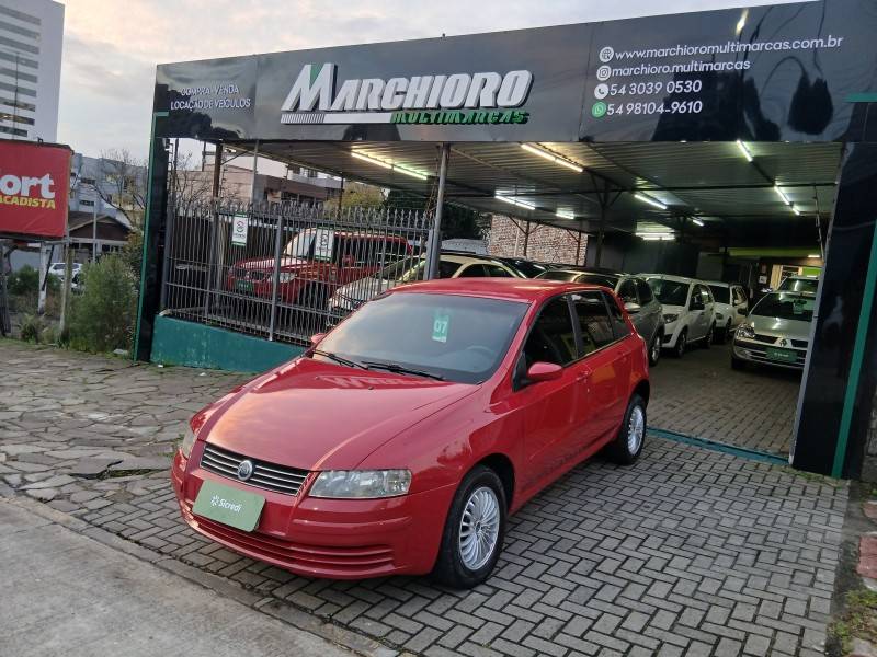 FIAT - STILO - 2007/2007 - Vermelha - R$ 22.900,00