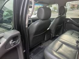 NISSAN - FRONTIER - 2014/2014 - Preta - R$ 85.900,00