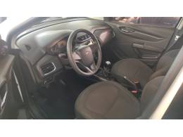 CHEVROLET - ONIX - 2015/2015 - Branca - R$ 49.900,00