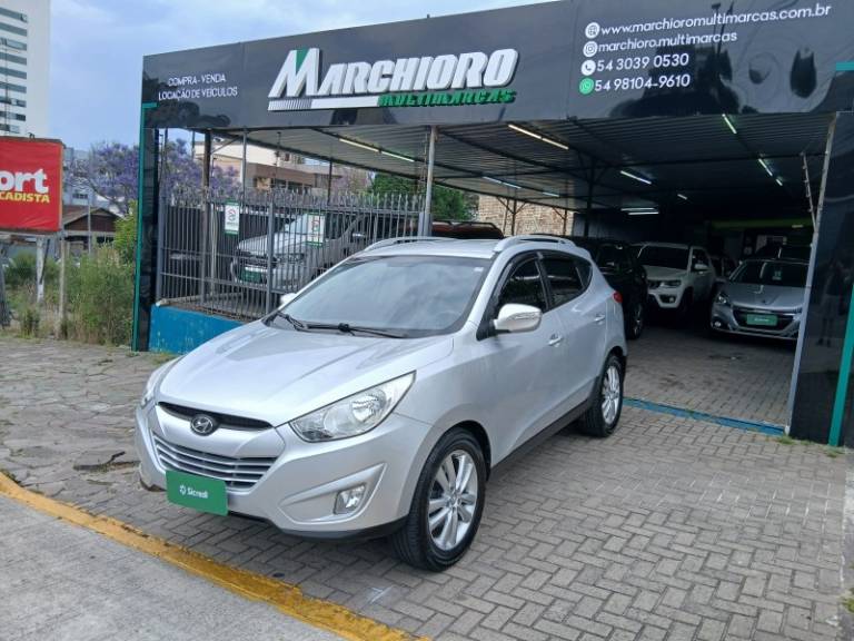 HYUNDAI - IX35 - 2012/2013 - Prata - R$ 68.900,00